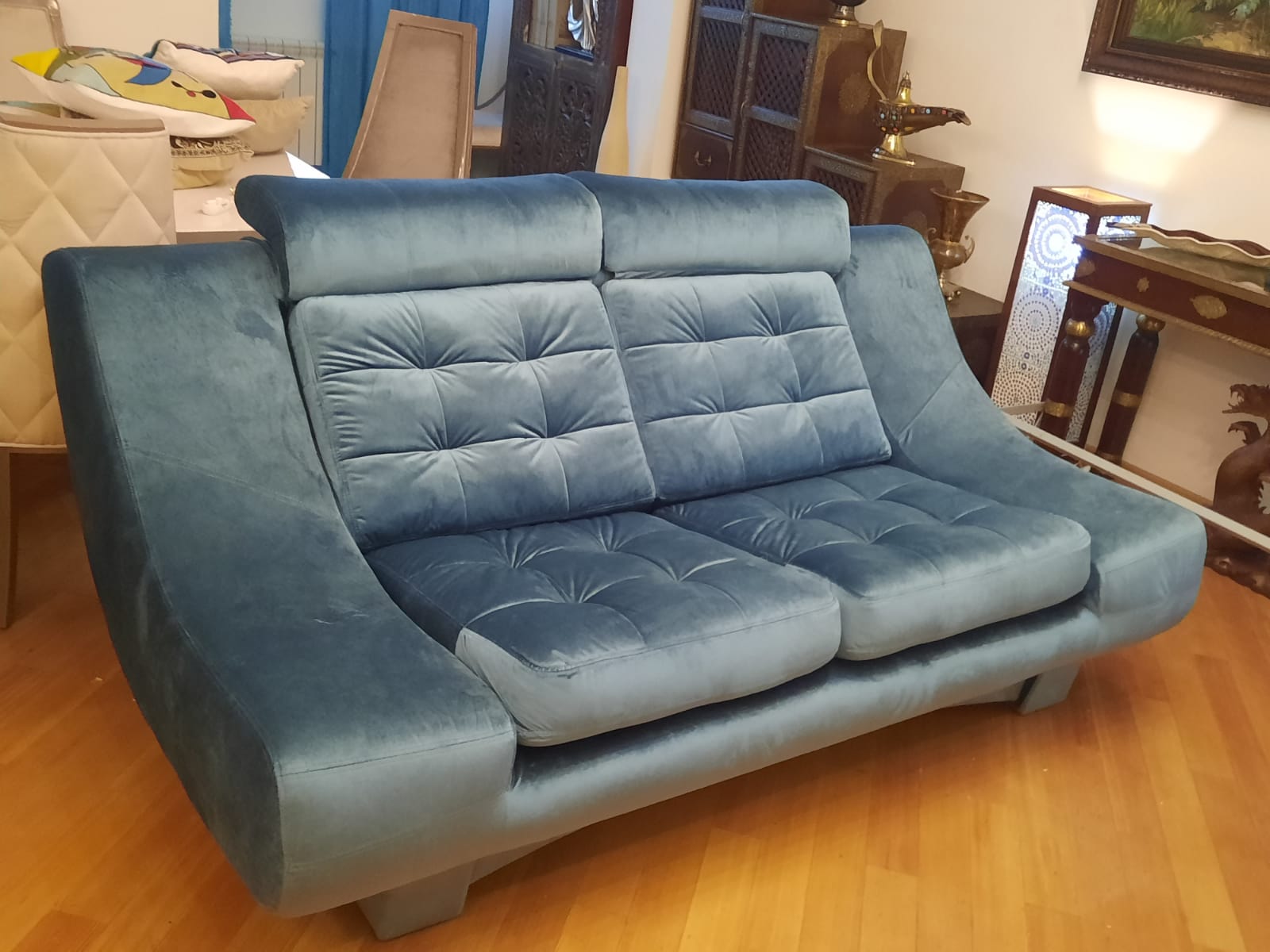 Обивка дивана на дому. Тутаев